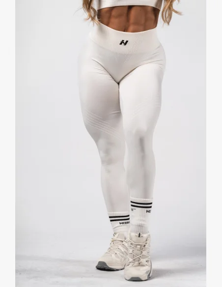 NEBBIA Tvarující bezešvé maximum push-up legíny FLOW SEAMLESS krémové