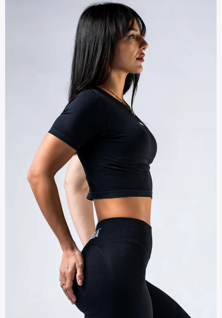 NEBBIA Seamless crop top s krátkým rukávem POWER černý