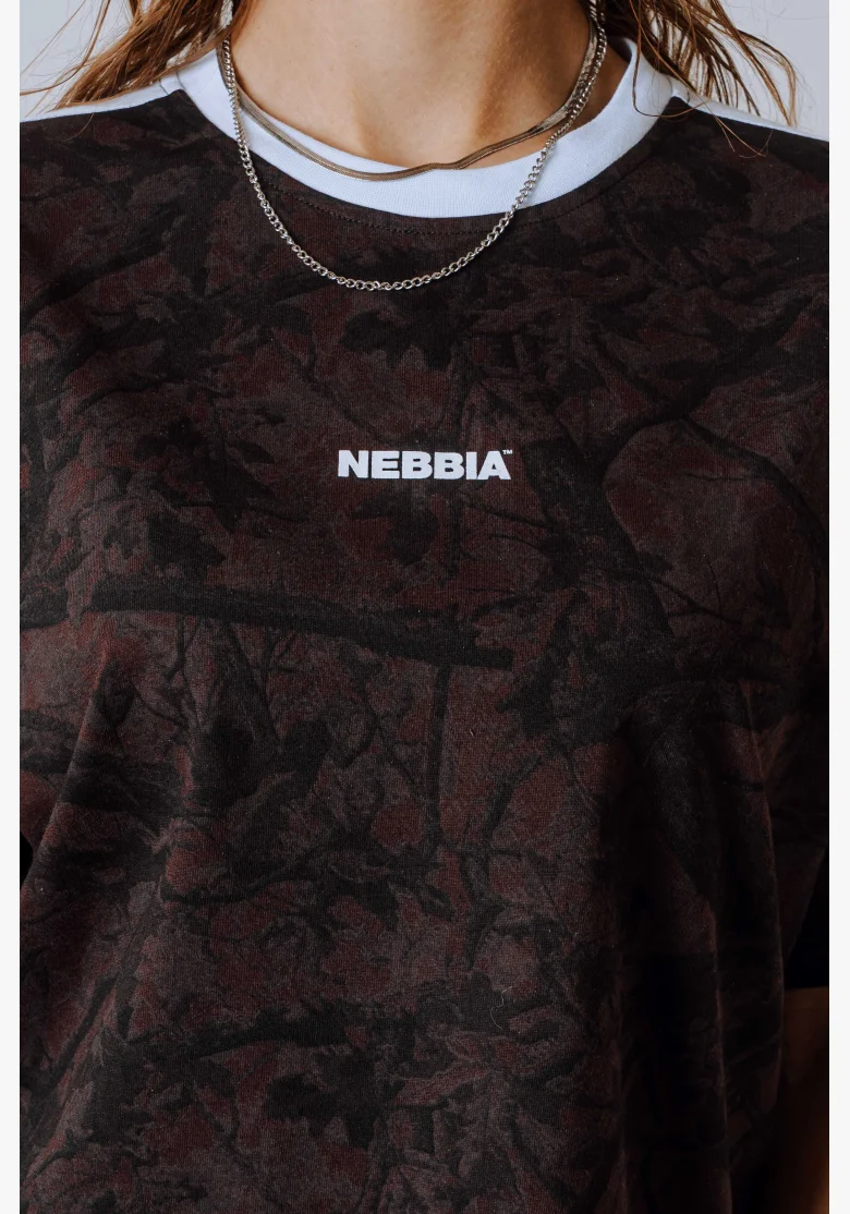 NEBBIA Relaxed fit tričko POWER camo hnědé