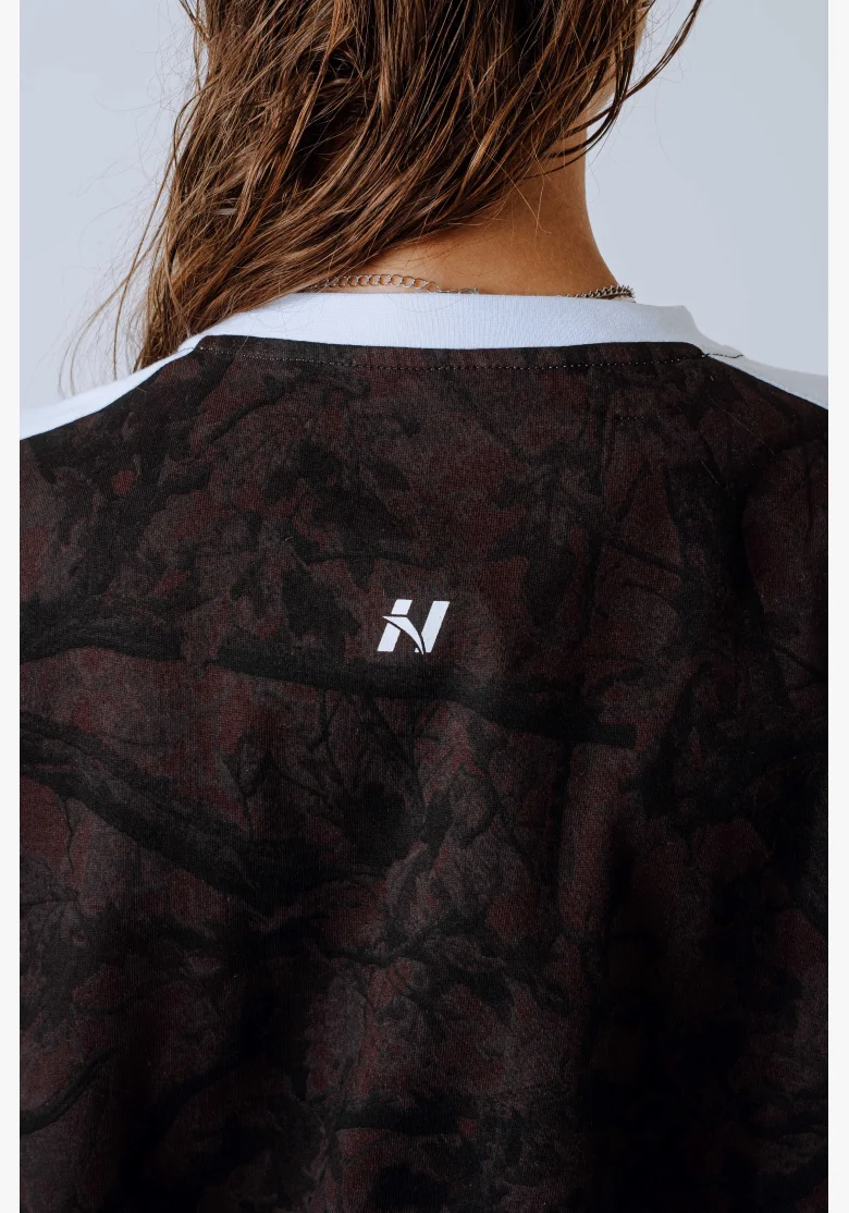 NEBBIA Relaxed fit tričko POWER camo hnědé