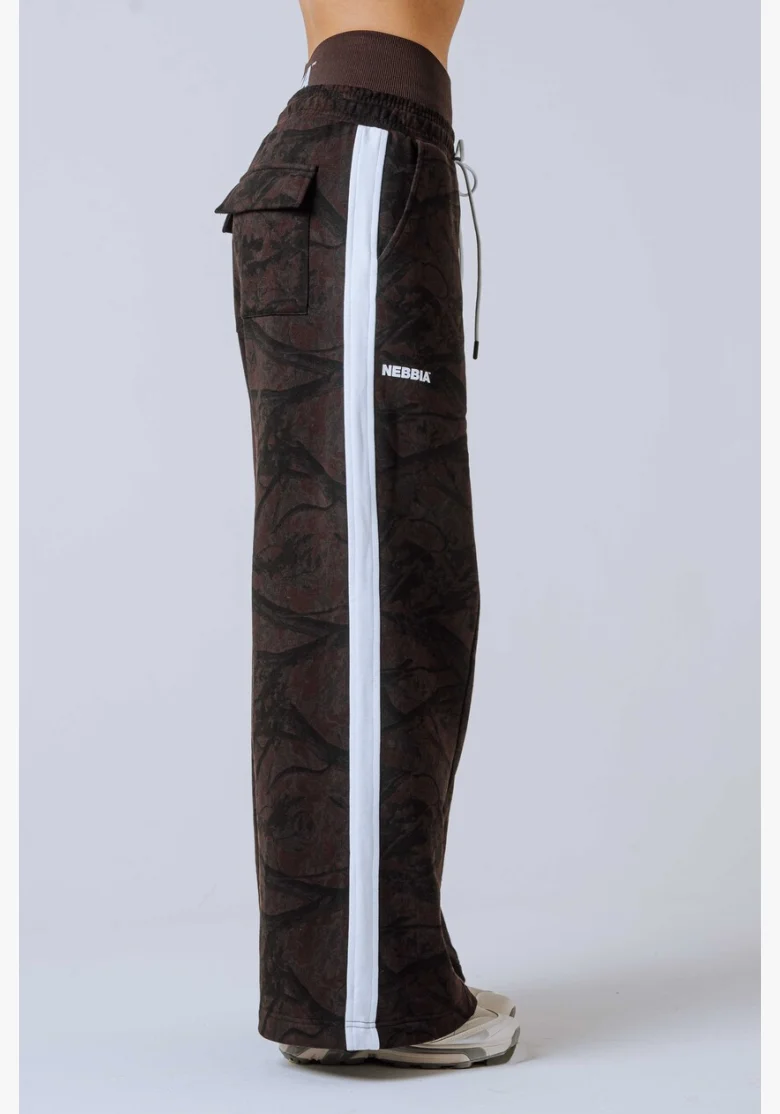 NEBBIA Oversized tepláky POWER camo tmavé