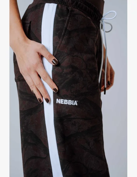 NEBBIA Oversized tepláky POWER camo tmavé