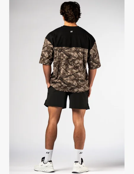 NEBBIA Oversized triko POWER camo bledé