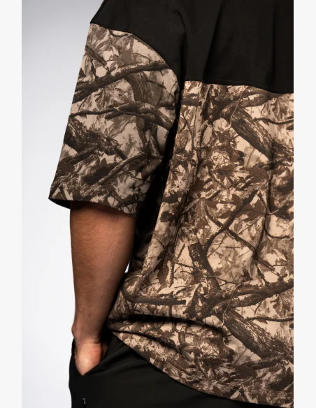 NEBBIA Oversized triko POWER camo bledé