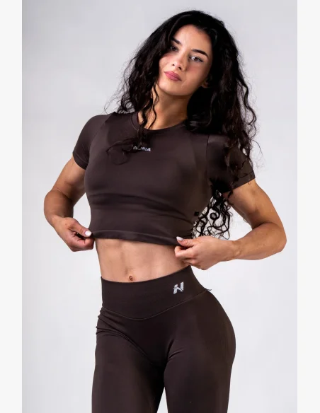 NEBBIA Seamless crop top s krátkým rukávem POWER hnědý