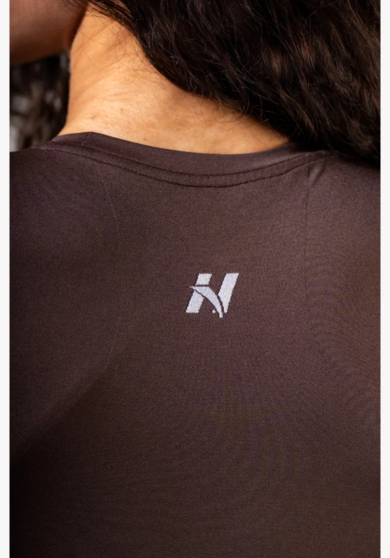 NEBBIA Seamless crop top s krátkým rukávem POWER hnědý