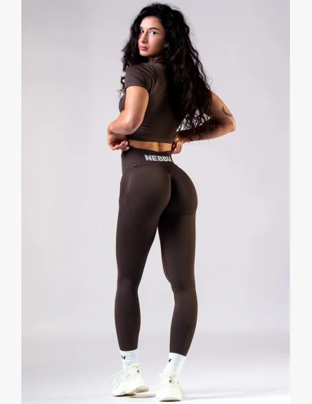 NEBBIA Seamless crop top s krátkým rukávem POWER hnědý