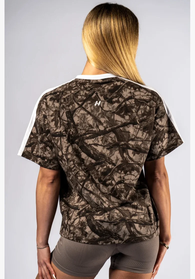 NEBBIA Relaxed fit tričko POWER camo béžové