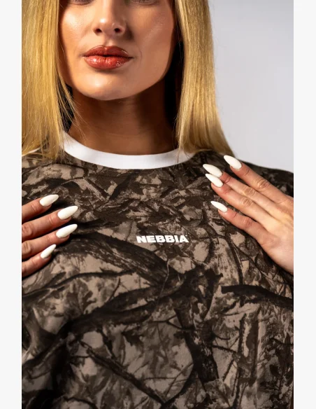 NEBBIA Relaxed fit tričko POWER camo béžové