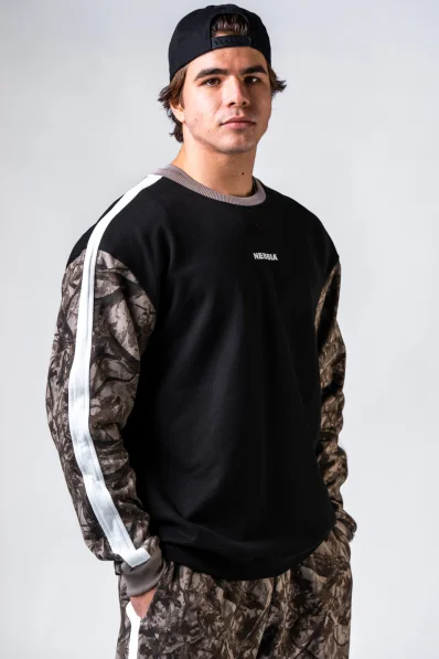 NEBBIA Relaxed fit mikina POWER camo bledé