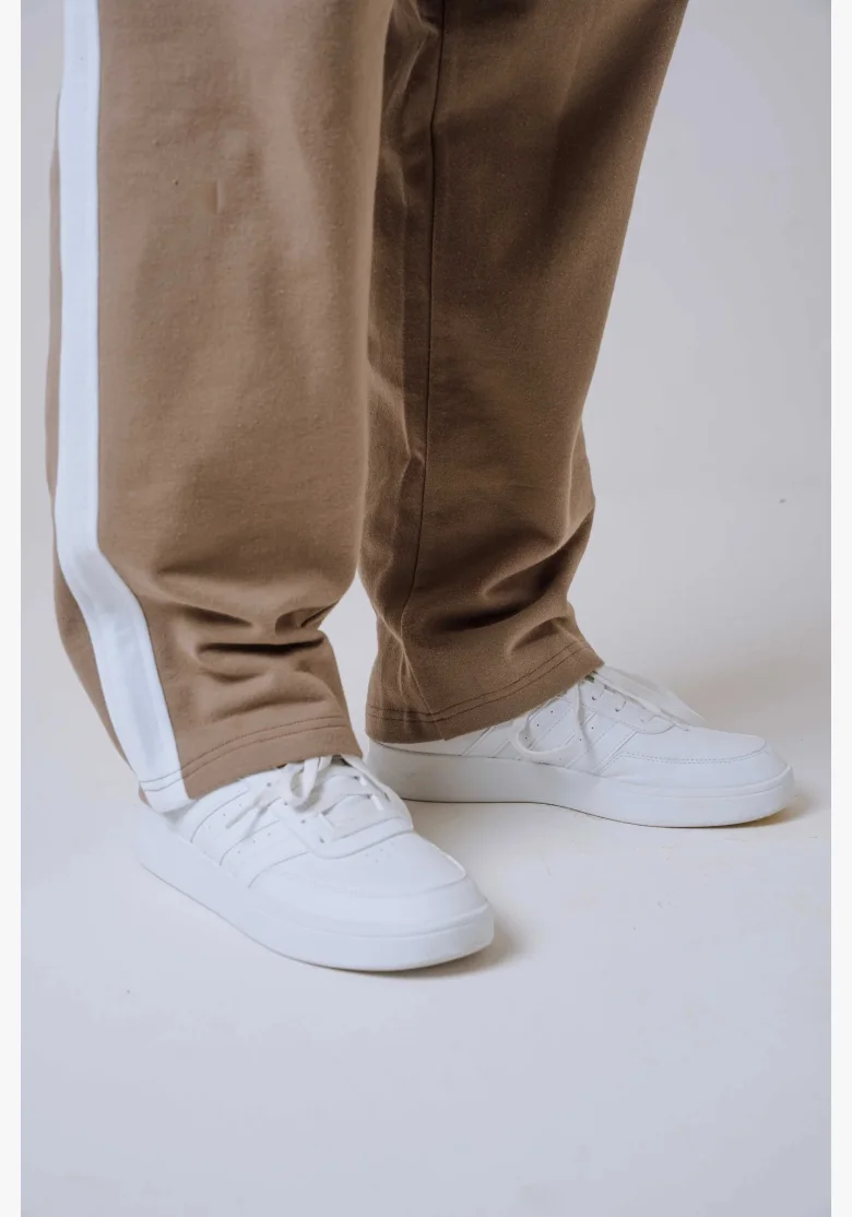 NEBBIA Relaxed fit tepláky POWER béžové